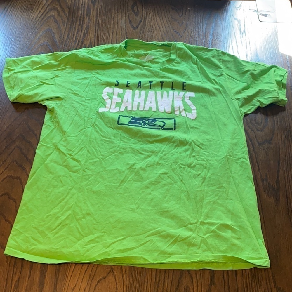 5/$20 Seahawks shirt size large